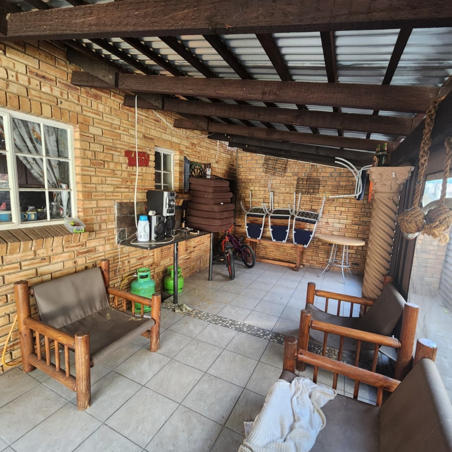 3 Bedroom Property for Sale in Bodorp North West